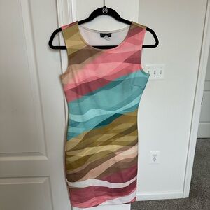 VENUS Colorful Wave Pattern Mini Dress